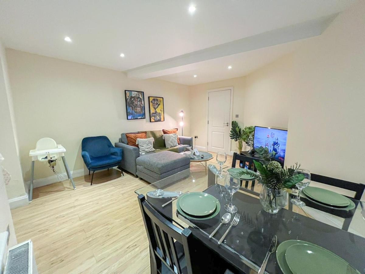 3 Bedroom With Private Terrace In Pimlico, Westminster, Victoria Apartamento *